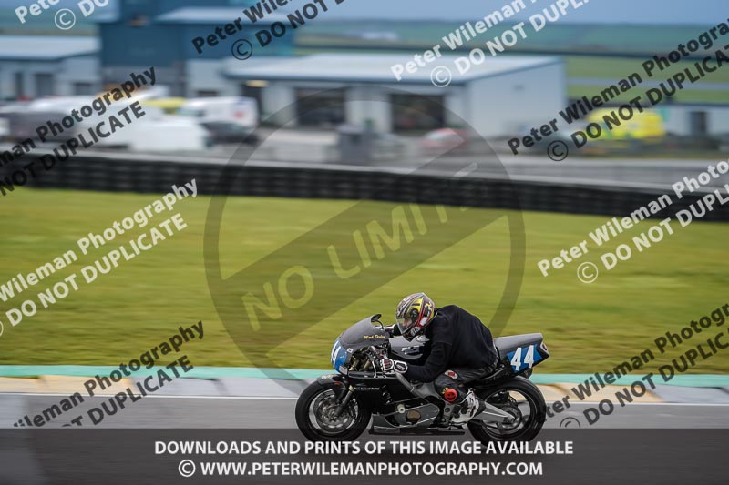 anglesey no limits trackday;anglesey photographs;anglesey trackday photographs;enduro digital images;event digital images;eventdigitalimages;no limits trackdays;peter wileman photography;racing digital images;trac mon;trackday digital images;trackday photos;ty croes